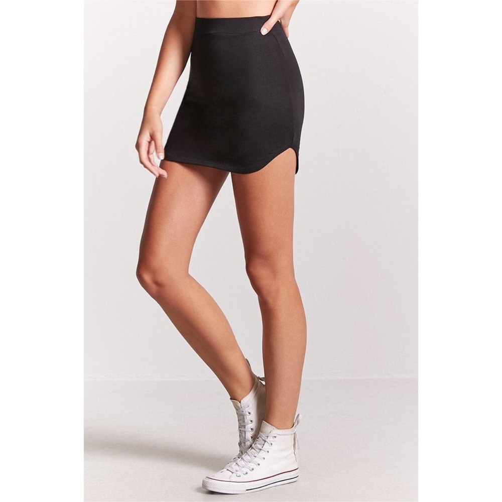 NWT Ribbed Knit Black Mini Skirt